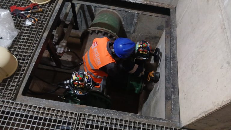 Equipe Facilite em obra – cliente ACQUA